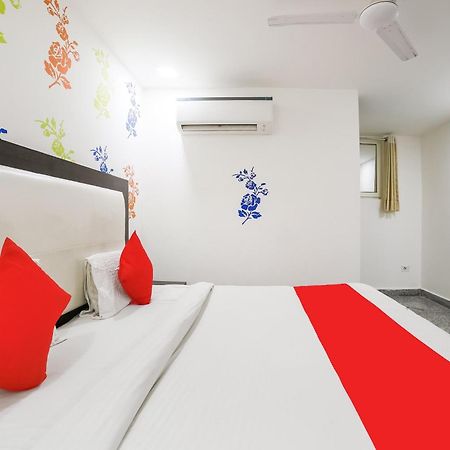My Comfortable Hotel Yeni Delhi Dış mekan fotoğraf