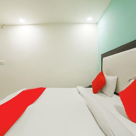 My Comfortable Hotel Yeni Delhi Dış mekan fotoğraf