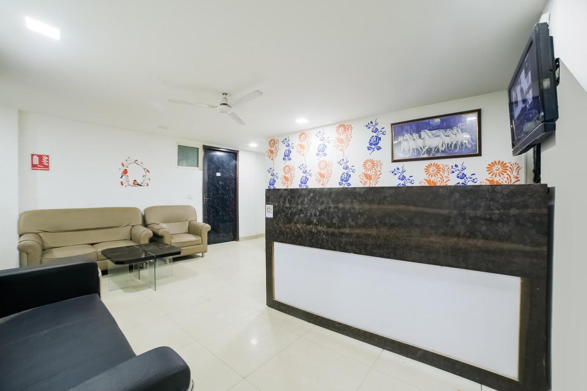 My Comfortable Hotel Yeni Delhi Dış mekan fotoğraf