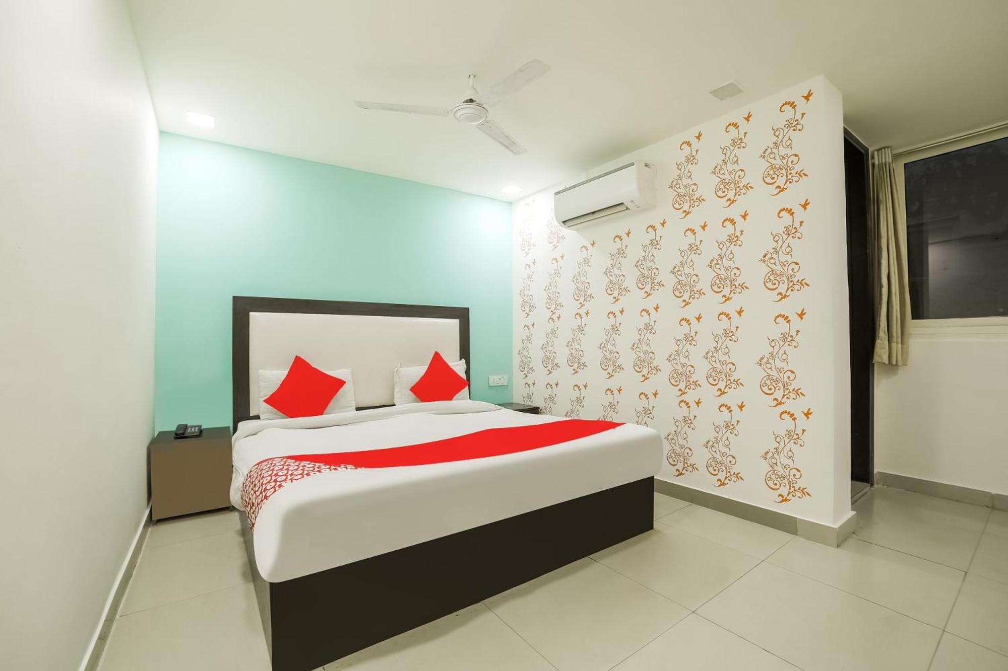 My Comfortable Hotel Yeni Delhi Dış mekan fotoğraf